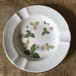 Wedgwood  Round Ashtray